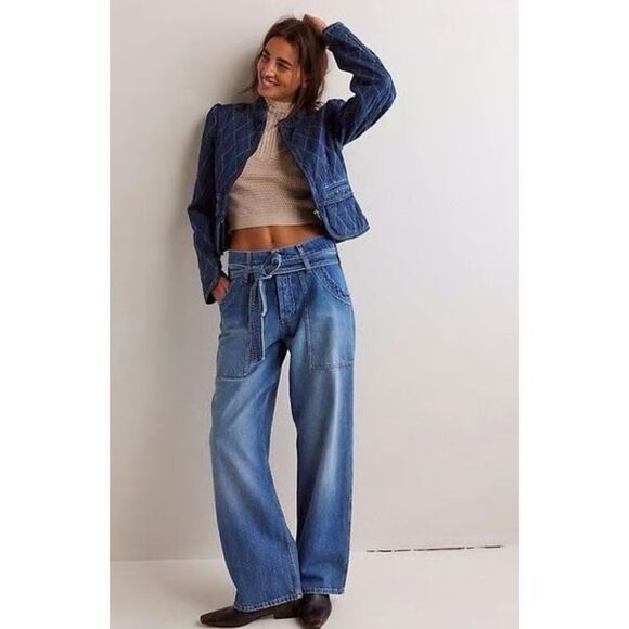 Free People We The Free Blue Jay Belted Boyfriend Jeans 28